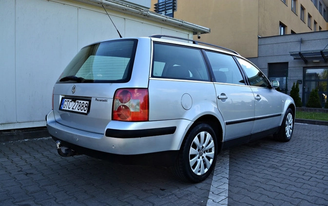 Volkswagen Passat cena 8900 przebieg: 301000, rok produkcji 2002 z Kalety małe 254